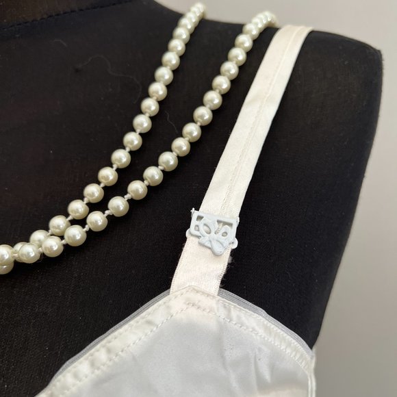 Vintage Edith Lances Minimizing Hand Sewn Bra In White - Picture 4 of 11